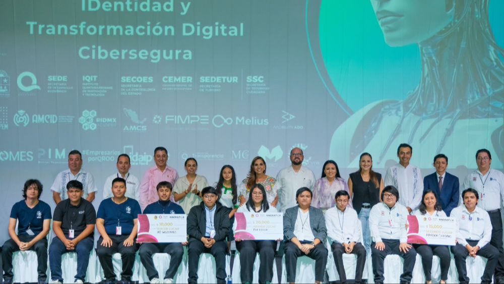 Cancún reconoce a 400 ‘ciberpolicías’ en Congreso de Ciberseguridad; Chetumal y Cozumel se unen Cancún reconoce a 400 ‘ciberpolicías’ en Congreso de Ciberseguridad; Chetumal y Cozumel se unen