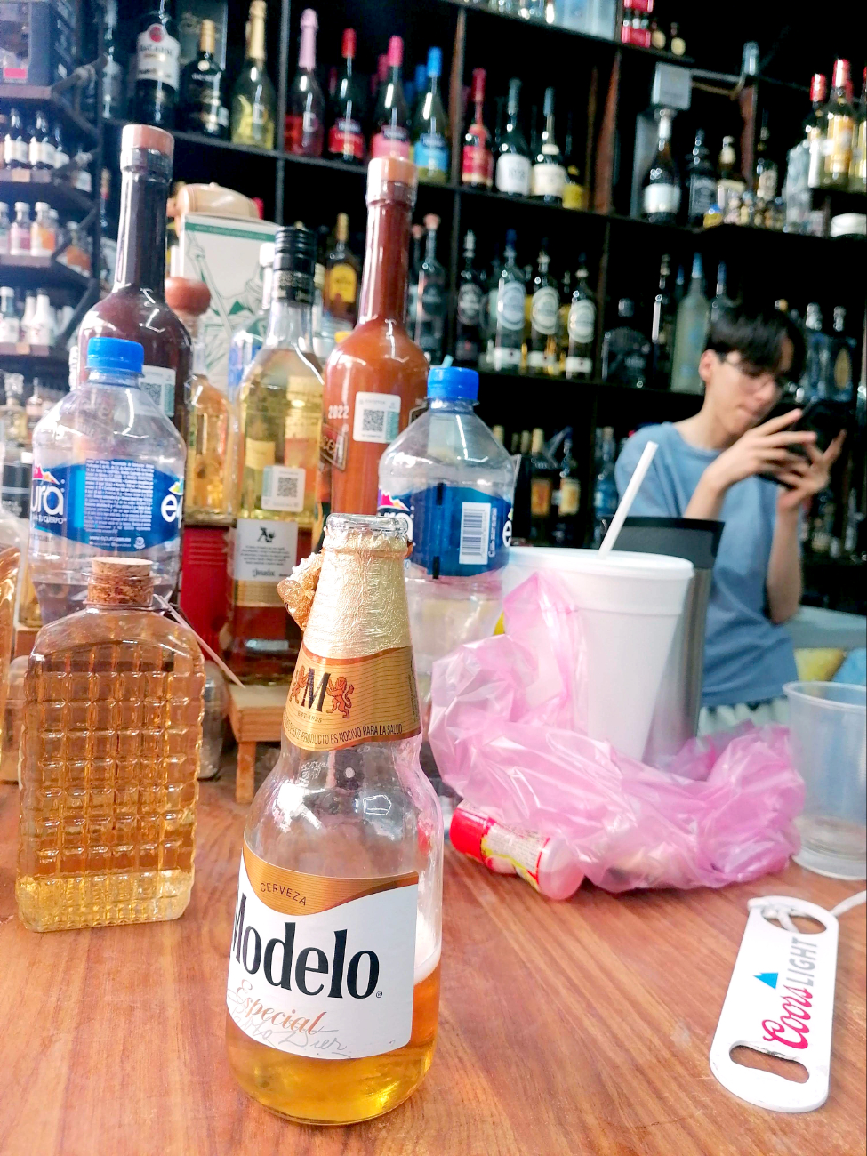 Presos de las adicciones:  Consumo de drogas y alcohol por jóvenes quintanarroenses en aumento