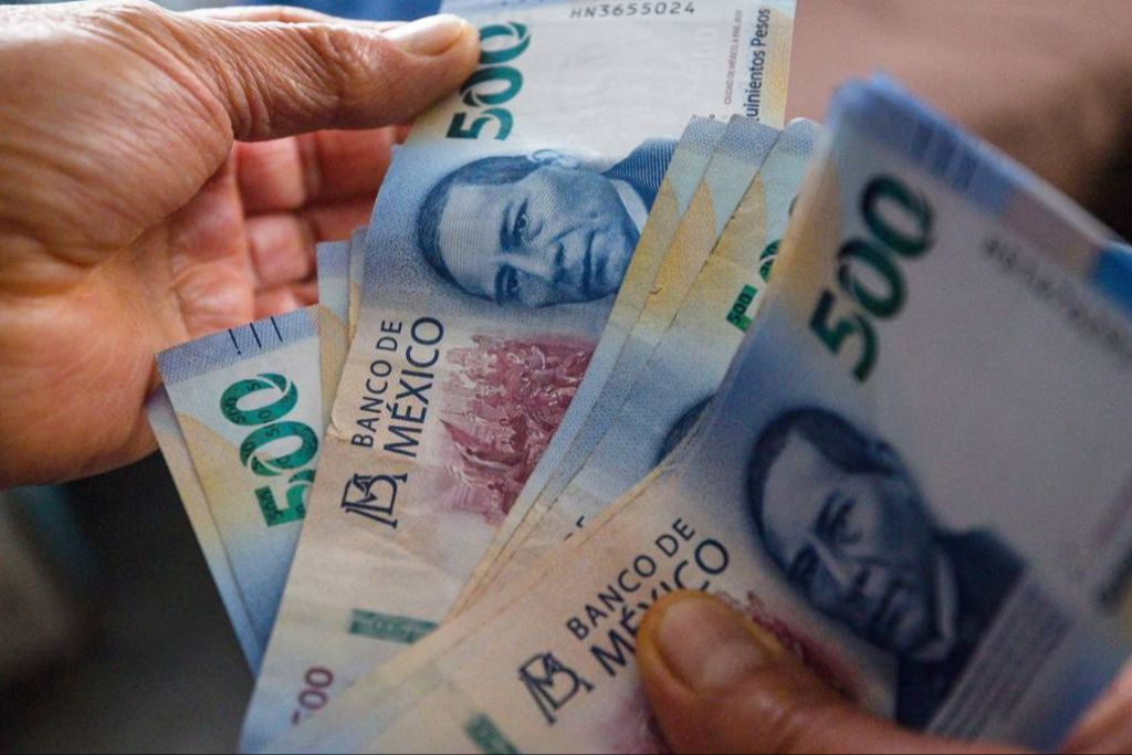 Las necesidades salariales muchas veces suelen superar a las establecidas oficialmente. Las necesidades salariales muchas veces suelen superar a las establecidas oficialmente.