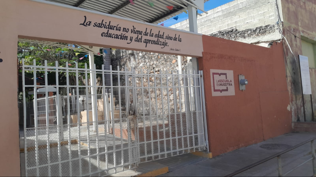 Los maestros, director y Comité de Padres de Familia explicaron la suspensión en una reunión Los maestros, director y Comité de Padres de Familia explicaron la suspensión en una reunión