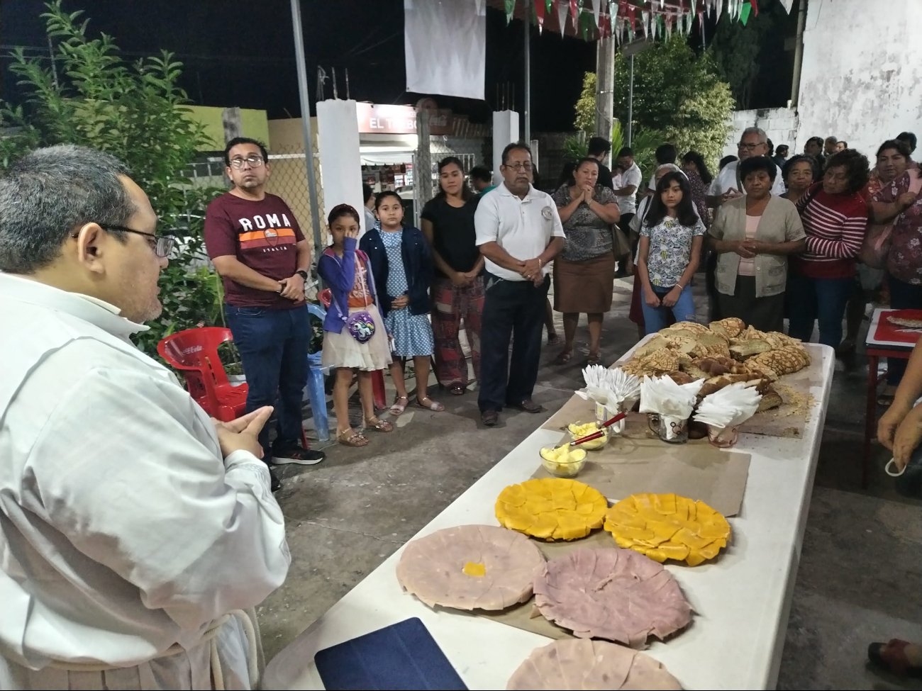 La tradición, aunque ha perdido fuerza con los años, sigue siendo celebrada por algunas familias y marca el inicio de las festividades decembrinas La tradición, aunque ha perdido fuerza con los años, sigue siendo celebrada por algunas familias y marca el inicio de las festividades decembrinas