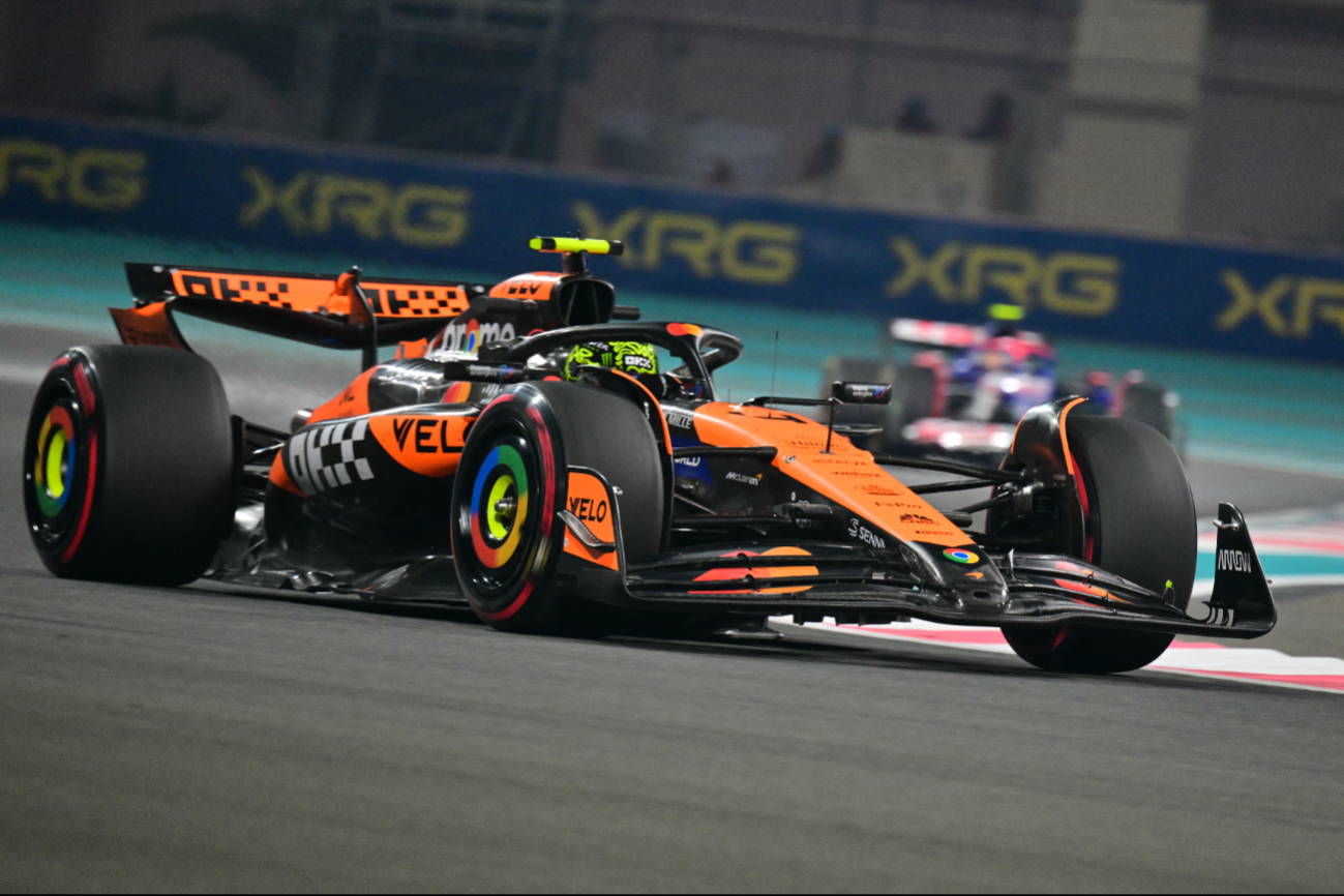 Lando en acción en la P2 de Abu Dabi