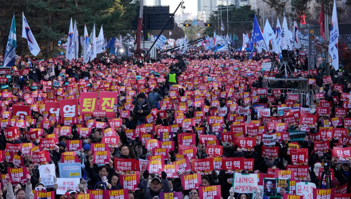Fracasa moción para destituir al presidente de Corea del Sur, Yoon Suk-yeol, pese a la presión social