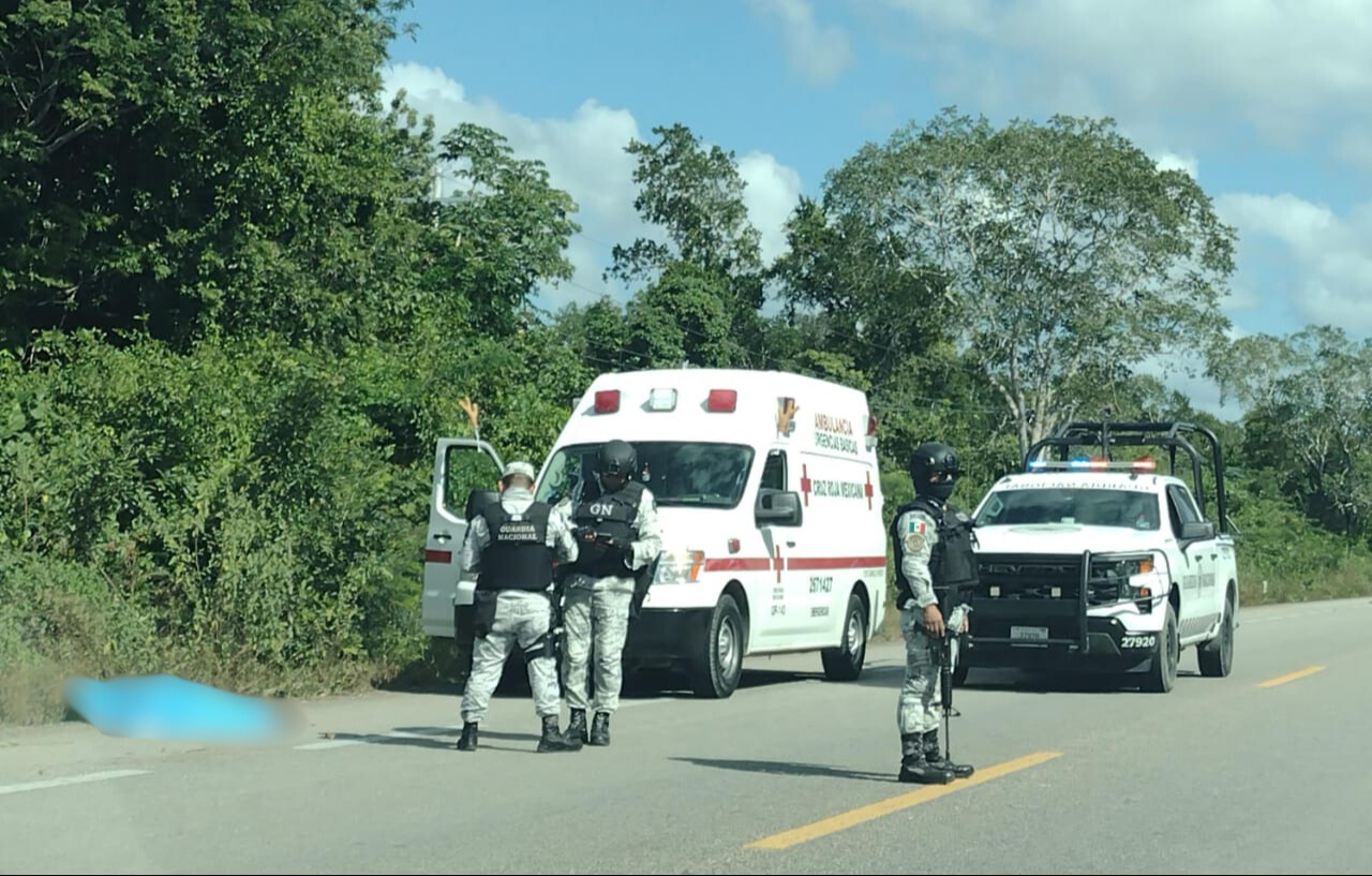 Paramédicos de la Cruz Roja de la delegación Felipe Carrillo Puerto atendieron a los lesionados, mientras que la Guardia Nacional Operativa resguardó la zona Paramédicos de la Cruz Roja de la delegación Felipe Carrillo Puerto atendieron a los lesionados, mientras que la Guardia Nacional Operativa resguardó la zona