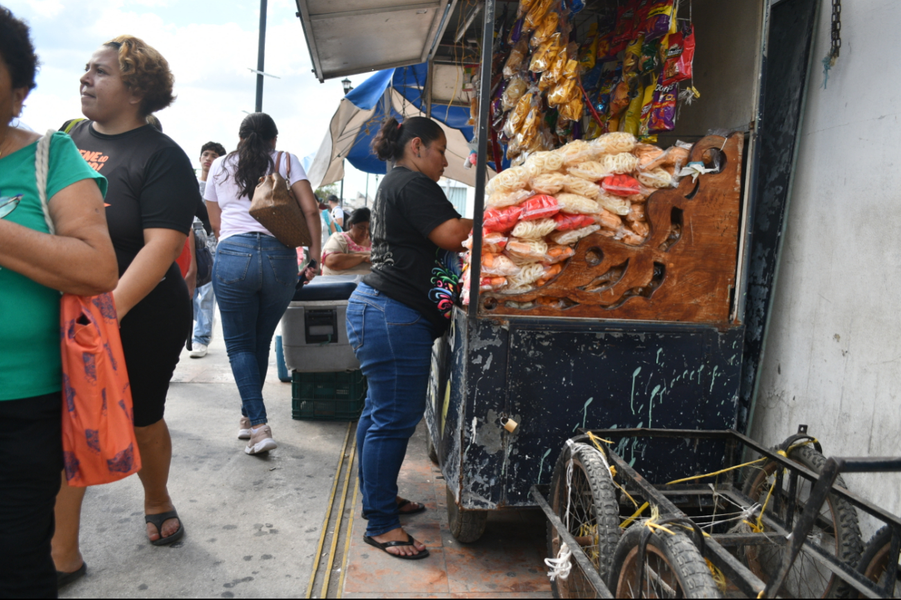 ¡Por fin! logran prohibir la venta de comida chatarra en escuelas de Campeche