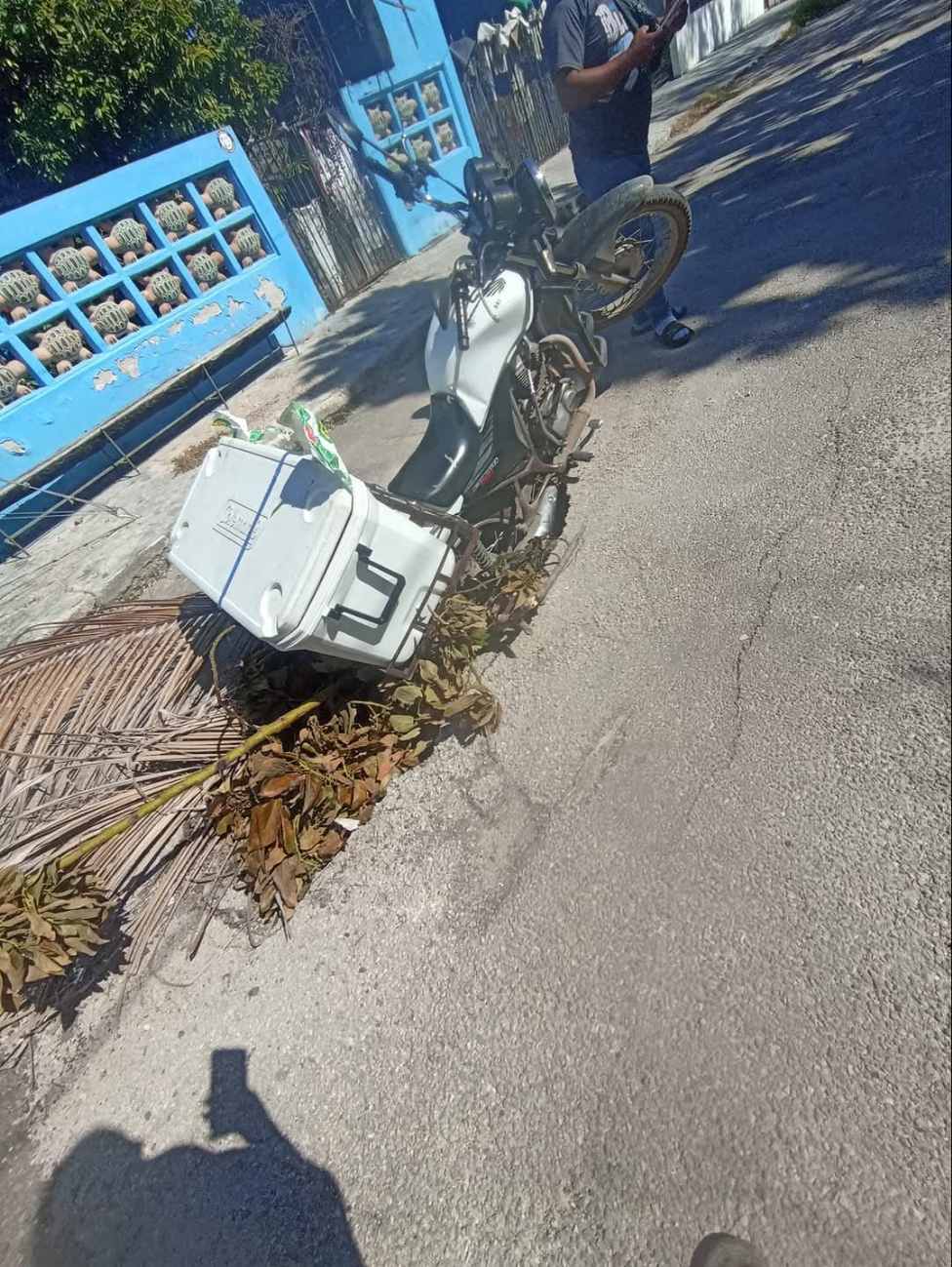 Soluciones clandestinas se implementan para intentar evitar futuros accidentes. Soluciones clandestinas se implementan para intentar evitar futuros accidentes.