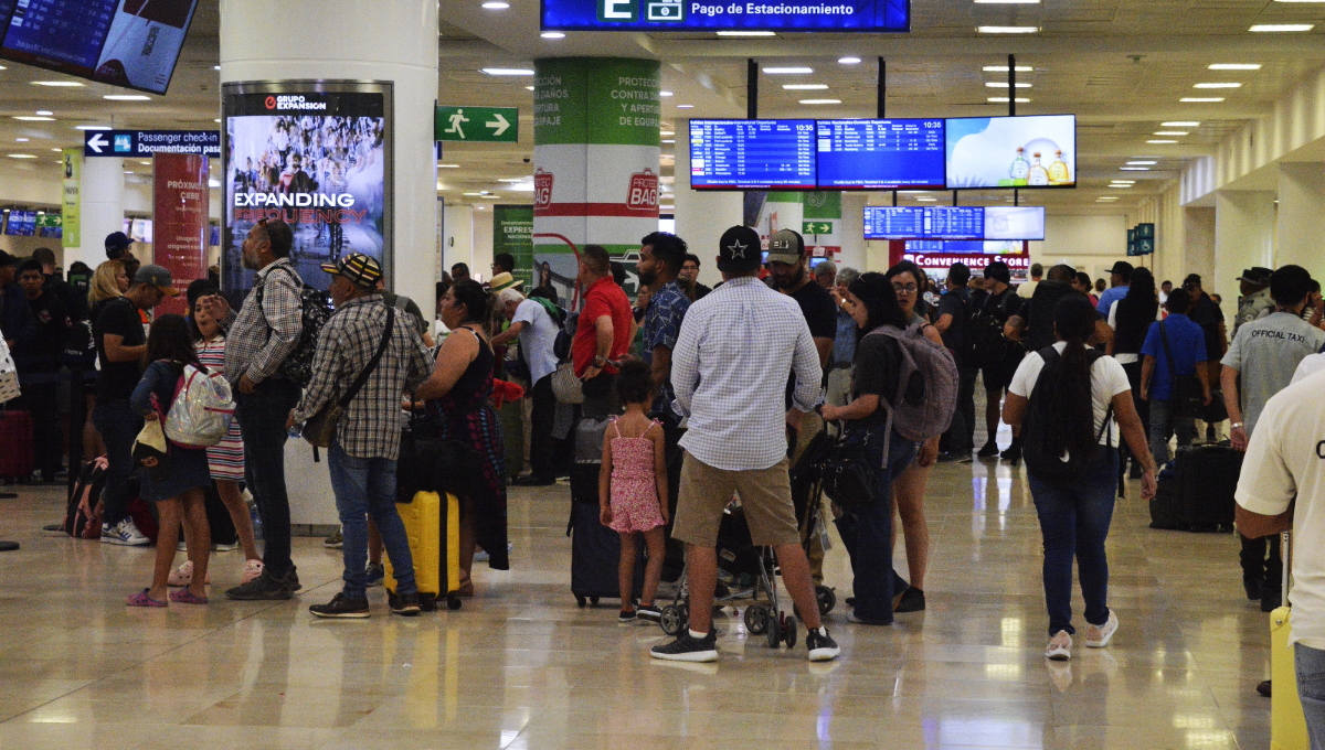 Cancún, la ciudad que primero tuvo un aeropuerto que un Presidente Municipal
