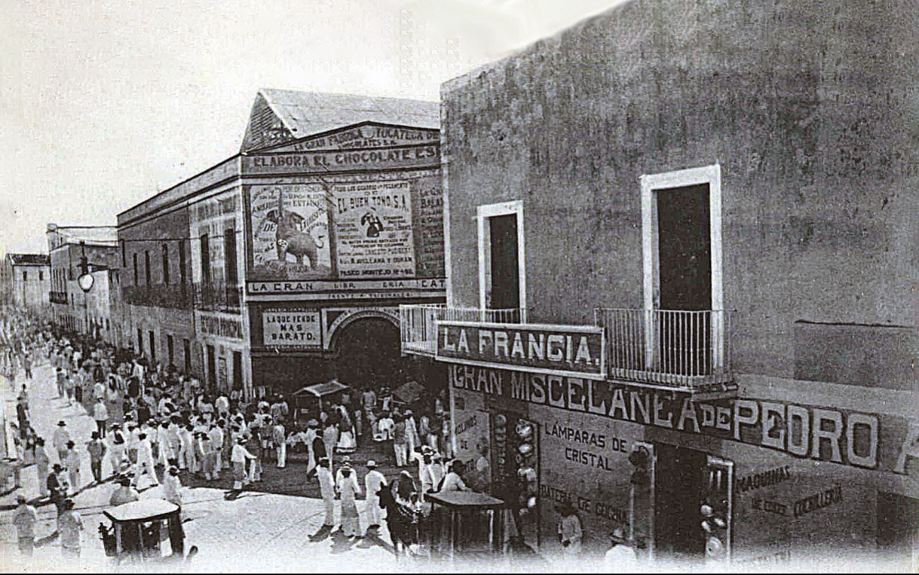 Antiguas tiendas del Centro de Mérida Antiguas tiendas del Centro de Mérida