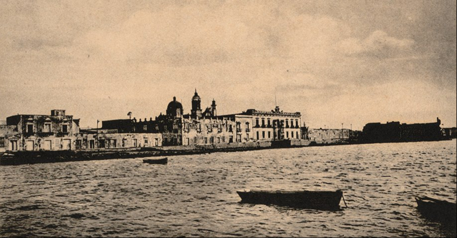 La ciudad de Campeche vista desde la bahía La ciudad de Campeche vista desde la bahía