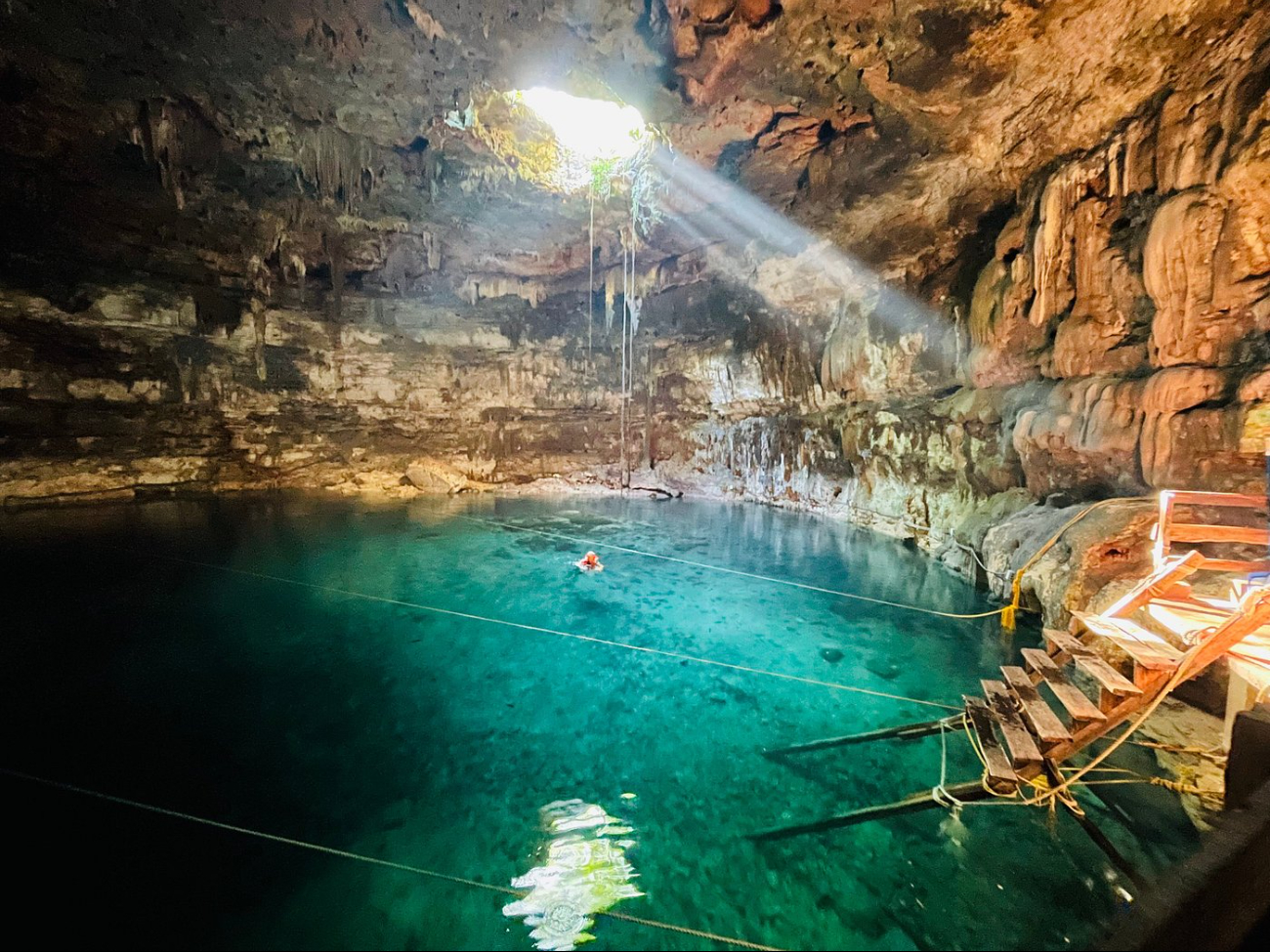 Cenotes de la Península de Yucatán Cenotes de la Península de Yucatán