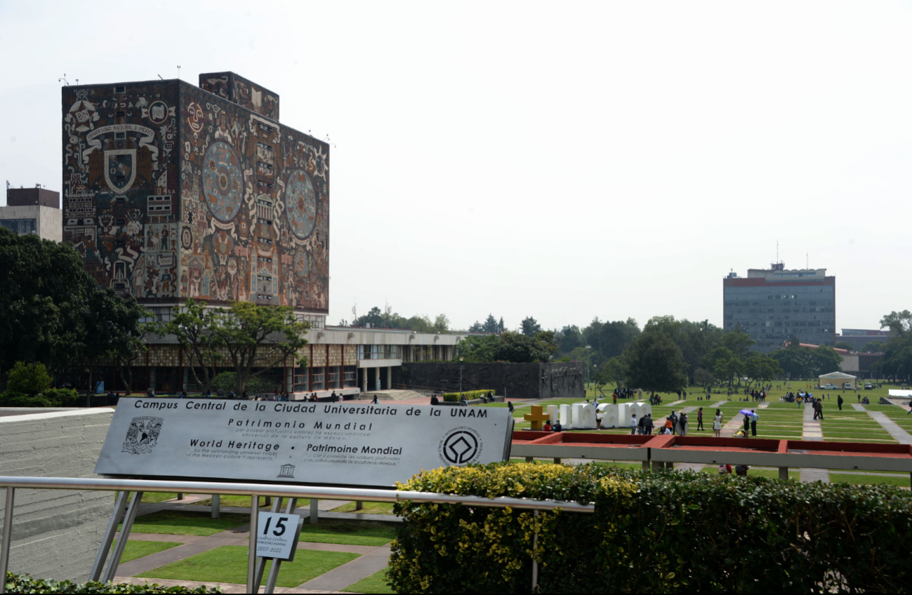 Estudiantes de Derecho de la UNAM piden ayuda para participar en evento internacional