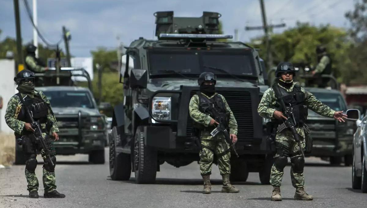 La militarización de la seguridad pública presenta tanto ventajas como desafíos La militarización de la seguridad pública presenta tanto ventajas como desafíos