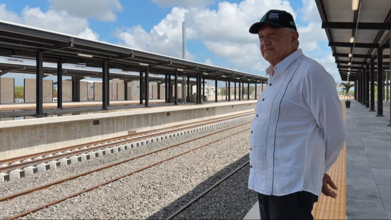 El Presidente de México llegará este viernes a Mérida, Yucatán, desde donde iniciará su gira por la Península de Yucatán El Presidente de México llegará este viernes a Mérida, Yucatán, desde donde iniciará su gira por la Península de Yucatán