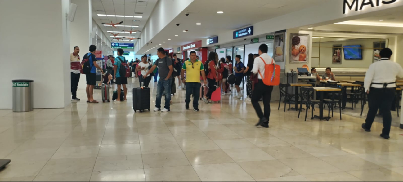 Los pasillos lucieron con mayor movilidad este sábado Los pasillos lucieron con mayor movilidad este sábado