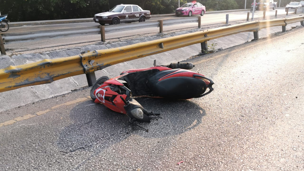 La motocicleta fue llevada al corralón de Ciudad del Carmen La motocicleta fue llevada al corralón de Ciudad del Carmen