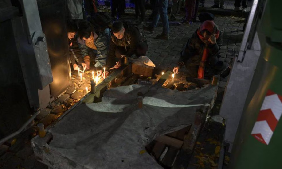 Por ataque con bomba molotov, suman 3 mujeres muertas en un hotel de Buenos Aires