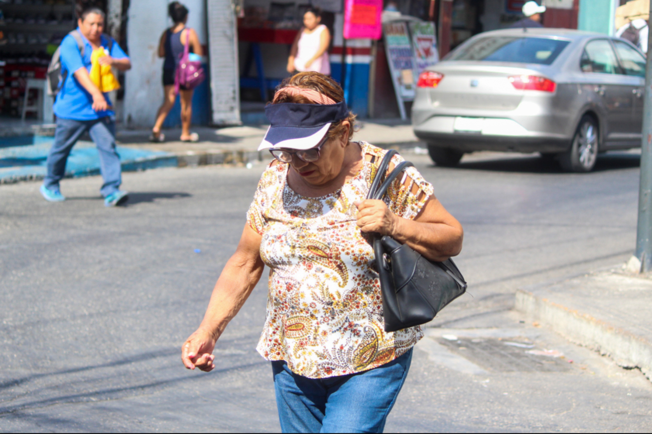 Al menos hasta fin de mes la región registrará temperaturas superiores a los 40 grados Celsius Al menos hasta fin de mes la región registrará temperaturas superiores a los 40 grados Celsius
