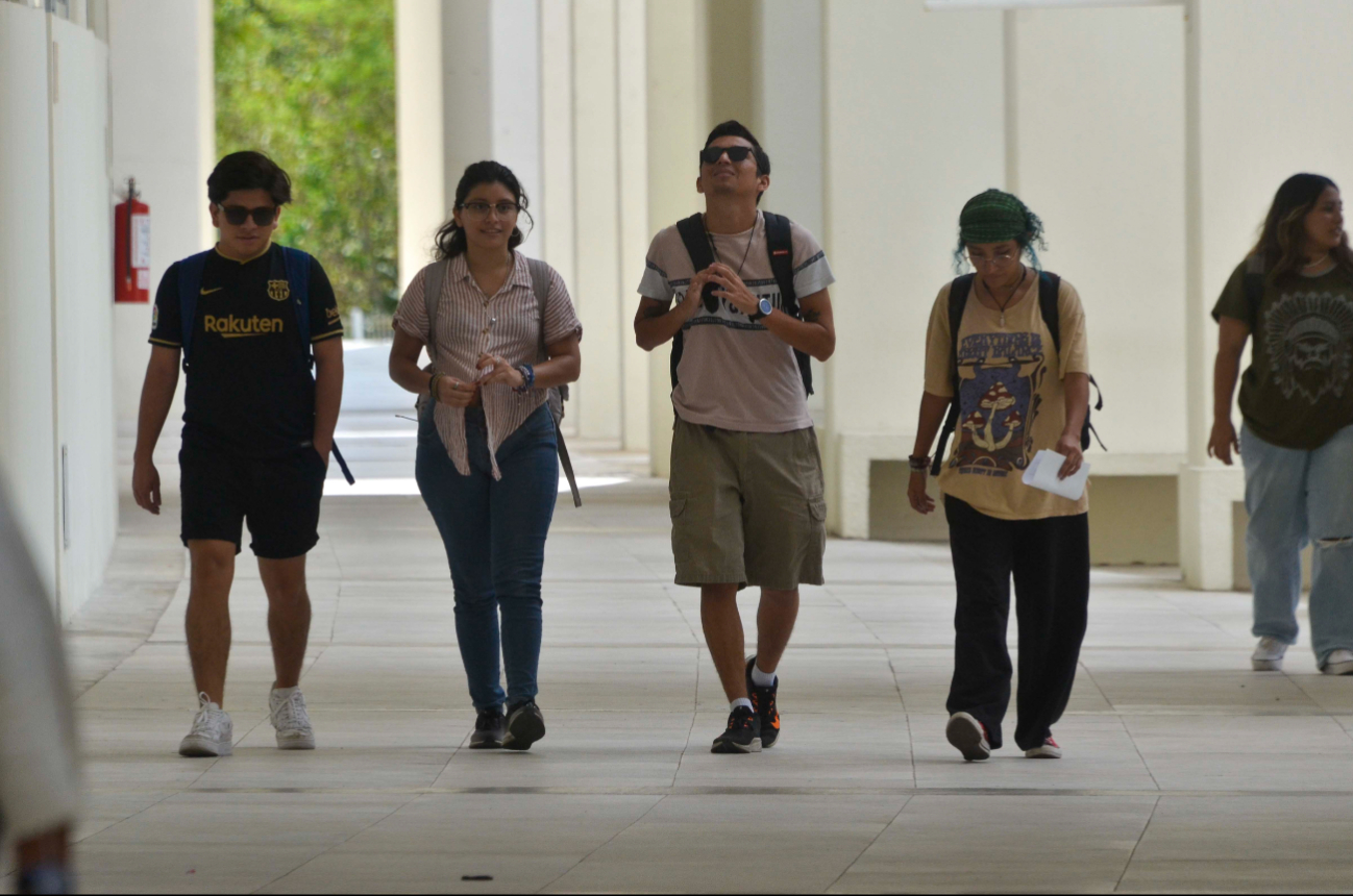 Jóvenes de Cancún, sin interés en conocer a los candidatos a la Alcaldía