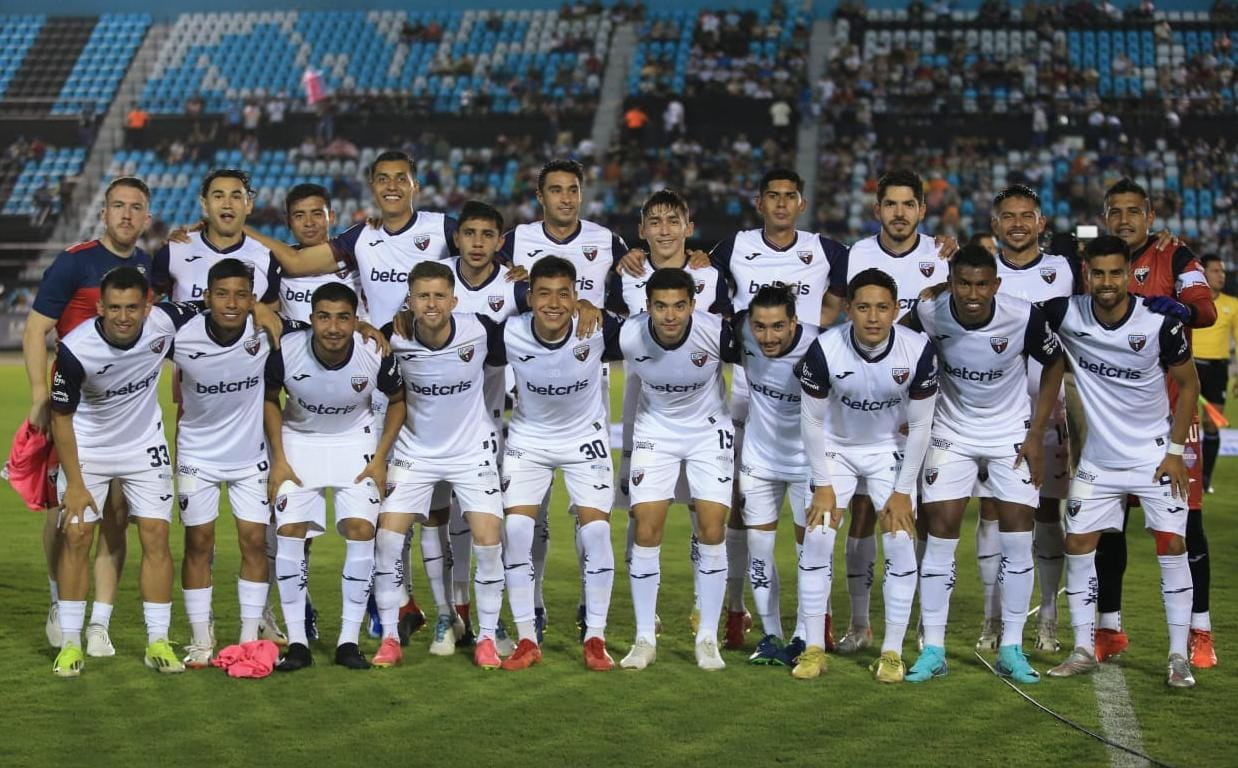 Atlante durante su visita a Cancún Atlante durante su visita a Cancún