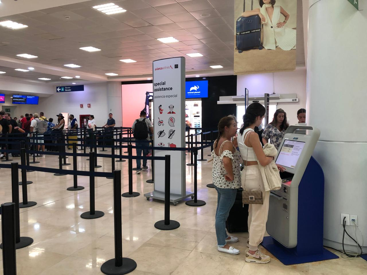 Aeropuerto de Cancún registra sólo cinco vuelos retrasados este martes
