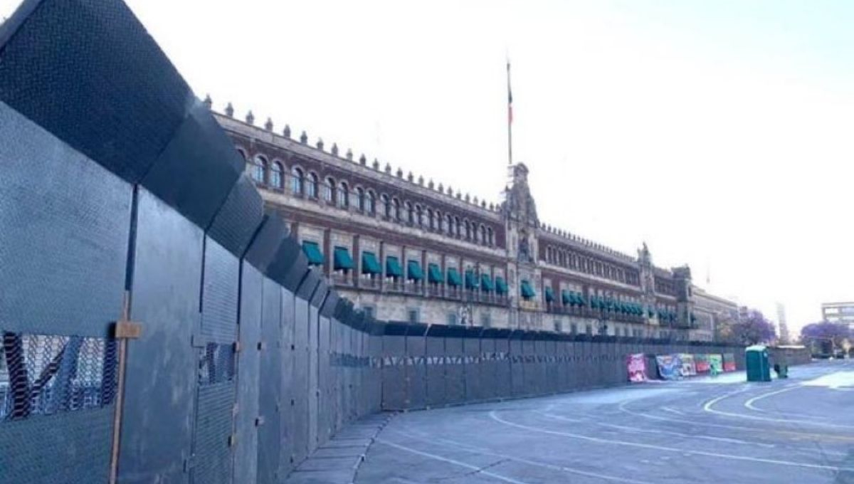 López Obrador justifica vallas en Palacio Nacional para evitar violencia pre-electoral