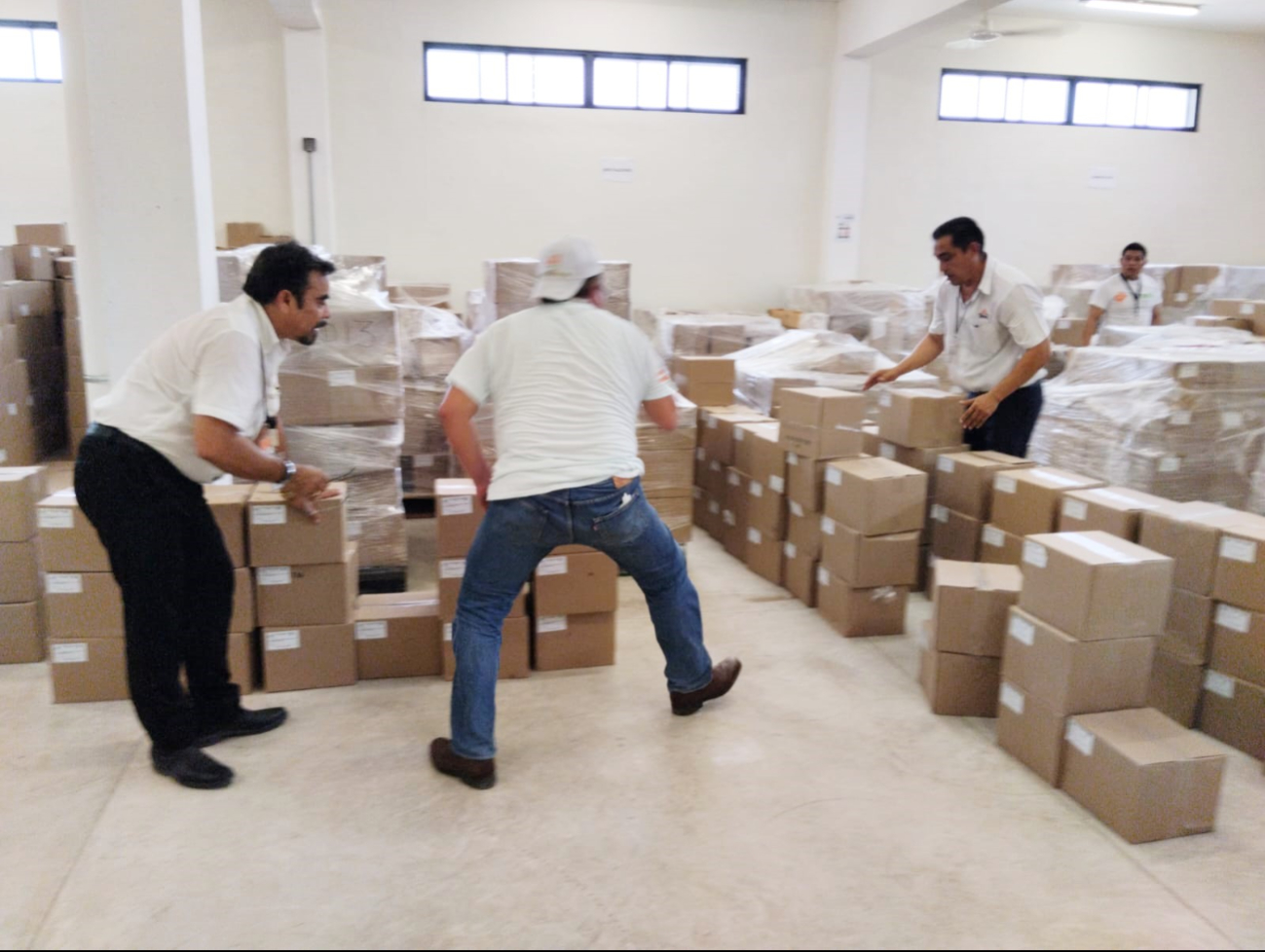 En las bodegas del instituto están resguardados un millón 900 mil 450 documentos por cada una En las bodegas del instituto están resguardados un millón 900 mil 450 documentos por cada una