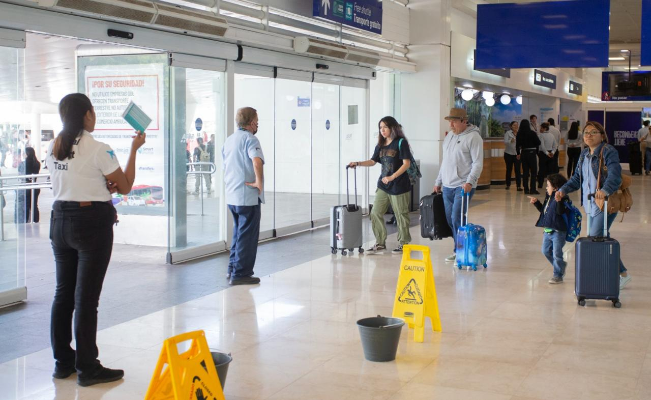 La movilidad no ha descendido gravemente en el aeropuerto de Cancún La movilidad no ha descendido gravemente en el aeropuerto de Cancún
