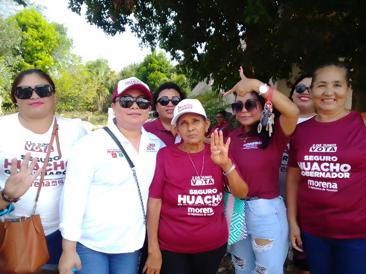 Pobladores de Popolá platicarán con el candidato Joaquín Díaz Mena Pobladores de Popolá platicarán con el candidato Joaquín Díaz Mena