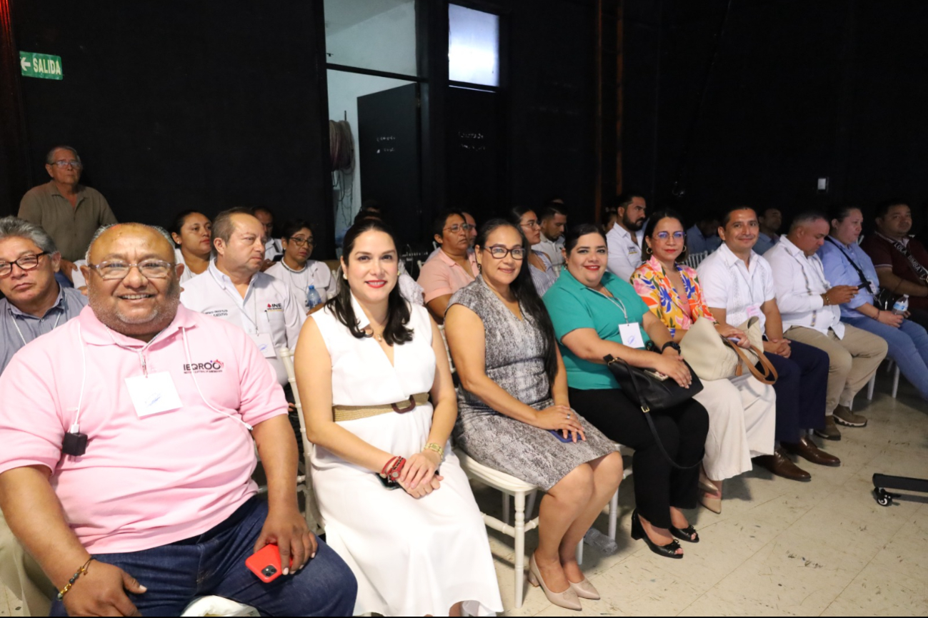 El primer encuentro fue entre los que contienden a Diputados por el Distrito 11. El primer encuentro fue entre los que contienden a Diputados por el Distrito 11.