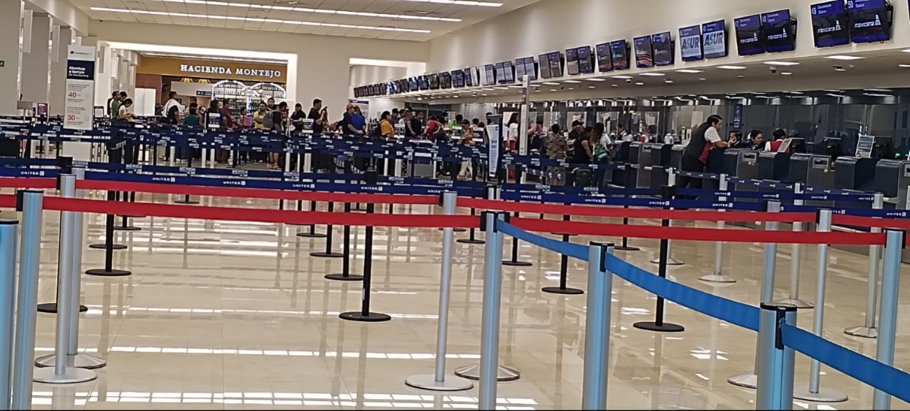 La afluencia de pasajeros se mantiene en el aeropuerto de Mérida La afluencia de pasajeros se mantiene en el aeropuerto de Mérida