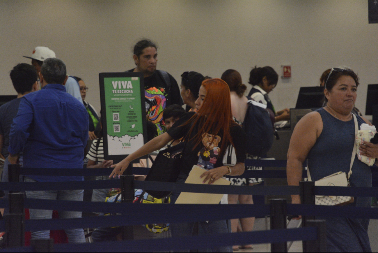 Entre los destinos internacionales que operan en el aeropuerto de Cancún se encuentran: Atlanta, Austin, Baltimore y Bogotá Entre los destinos internacionales que operan en el aeropuerto de Cancún se encuentran: Atlanta, Austin, Baltimore y Bogotá
