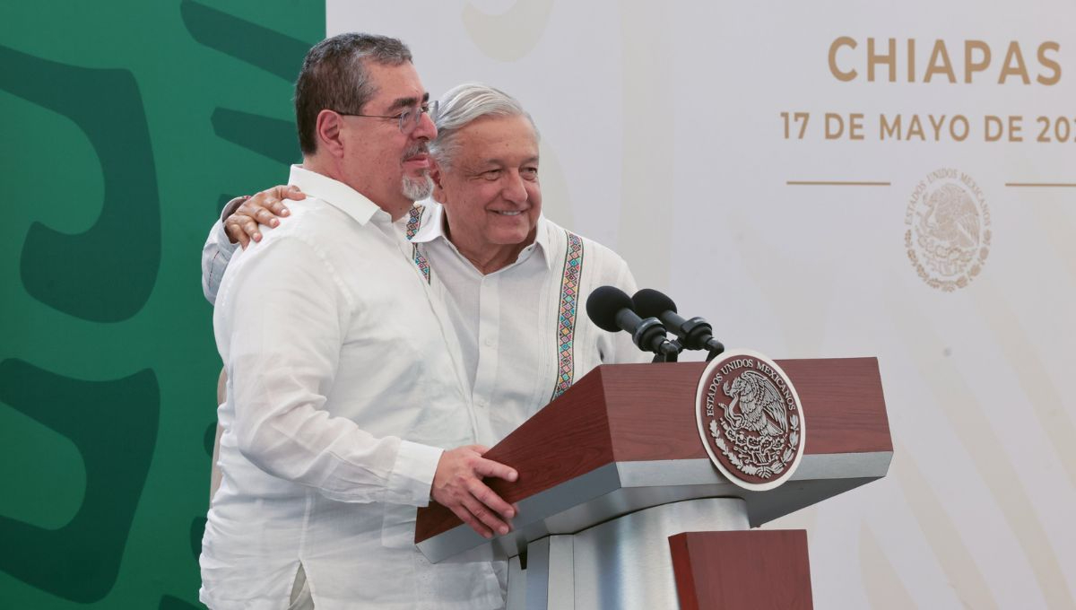 Bernardo Arévalo de León y Andrés Manuel López Obrador, presidentes de Guatemala y México