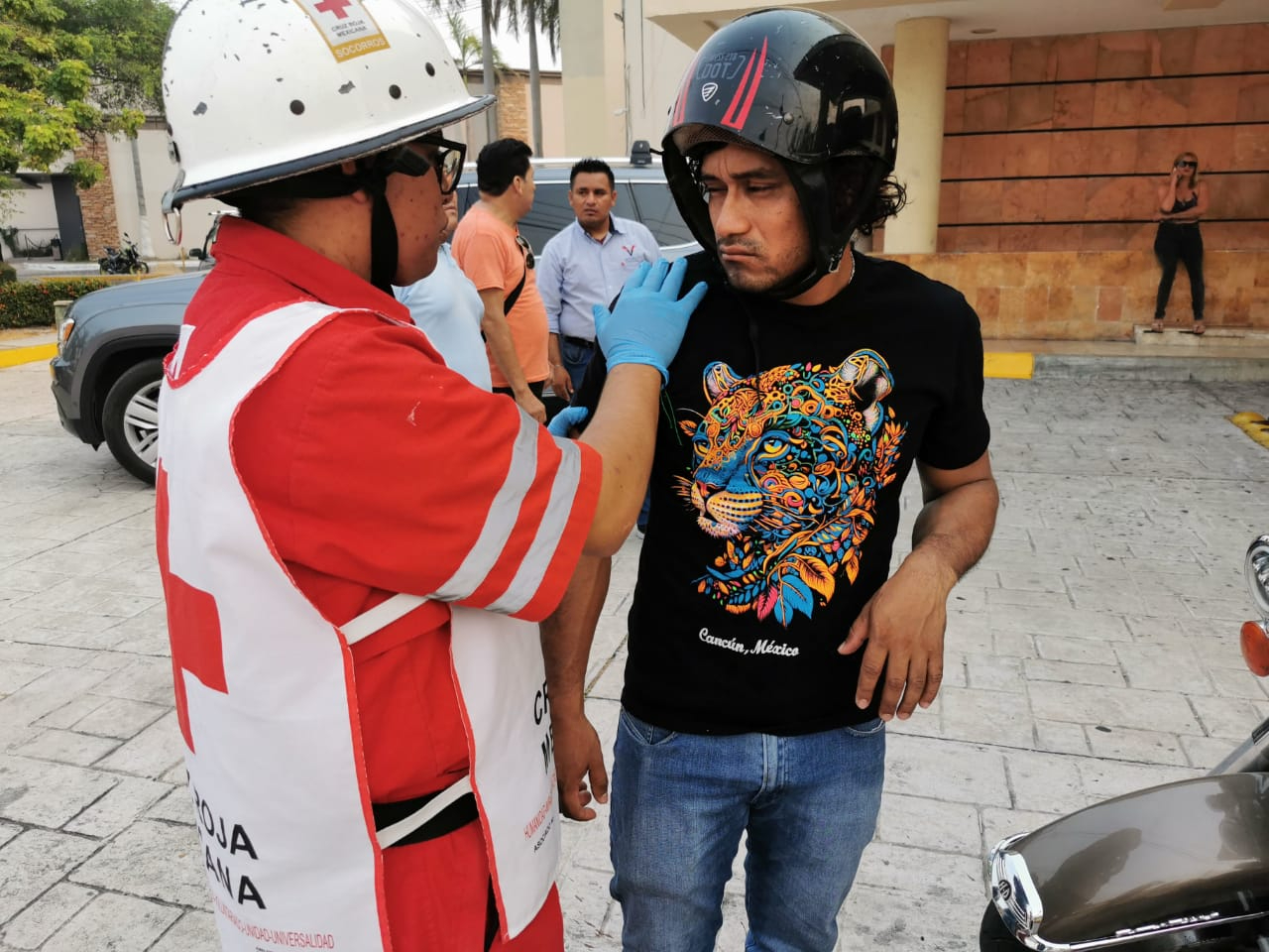 Los jóvenes fueron valorados con detalle por elementos de emergencias Los jóvenes fueron valorados con detalle por elementos de emergencias