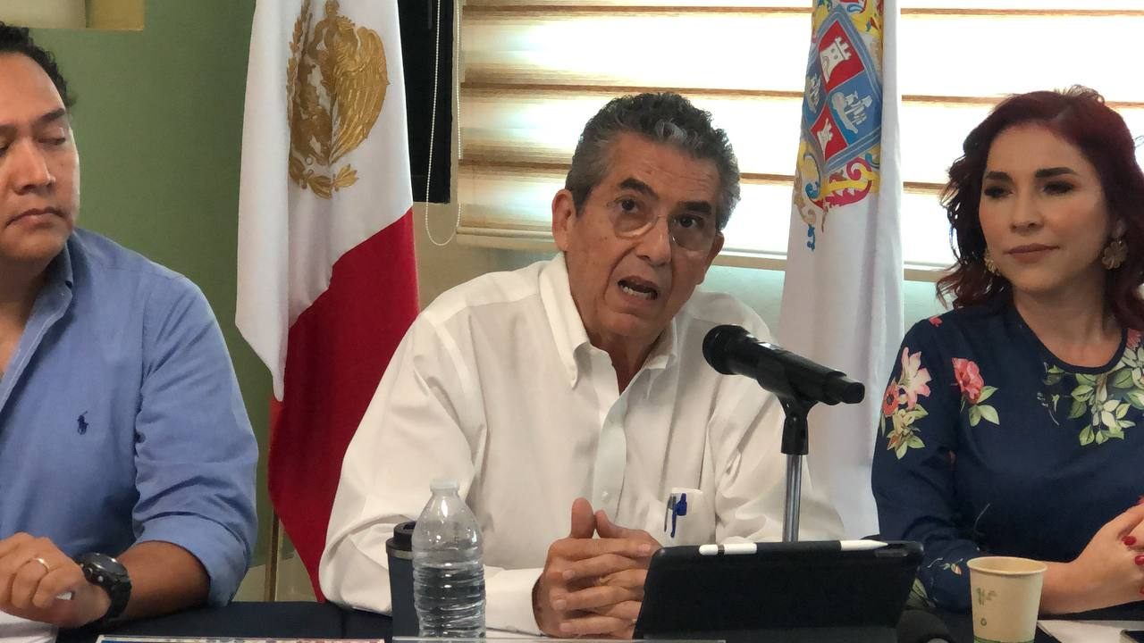 Presidente del Consejo Coordinador Empresarial de Campeche, Rafael Ruiz Moreno. Presidente del Consejo Coordinador Empresarial de Campeche, Rafael Ruiz Moreno.