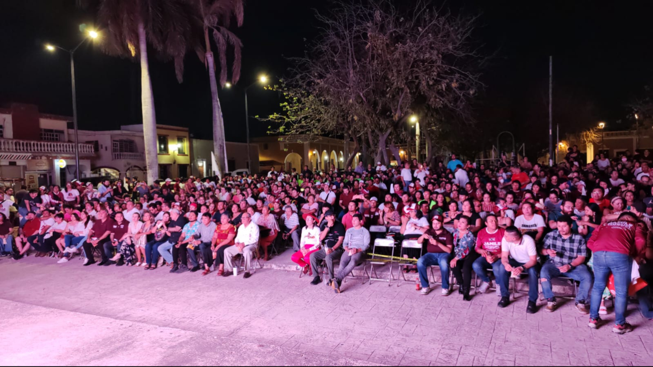 Morenistas  de Campeche muestran su apoyo a Claudia Sheinbaum Pardo