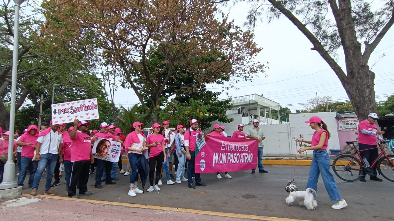 Poca respuesta de carmelitas en Marea Rosa Poca respuesta de carmelitas en Marea Rosa