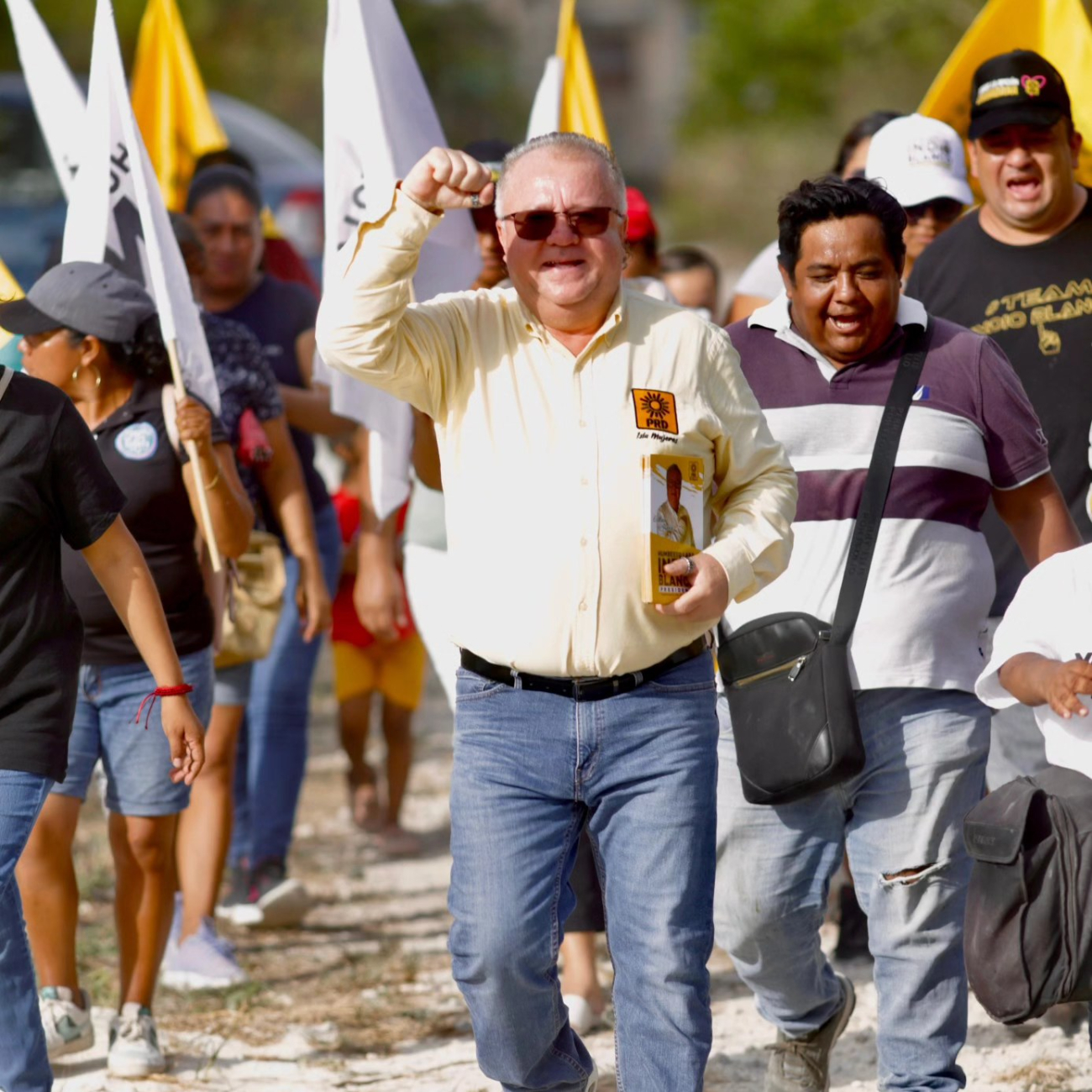 Humberto Lara le habría dado la espalda a Xóchitl Gálvez Humberto Lara le habría dado la espalda a Xóchitl Gálvez