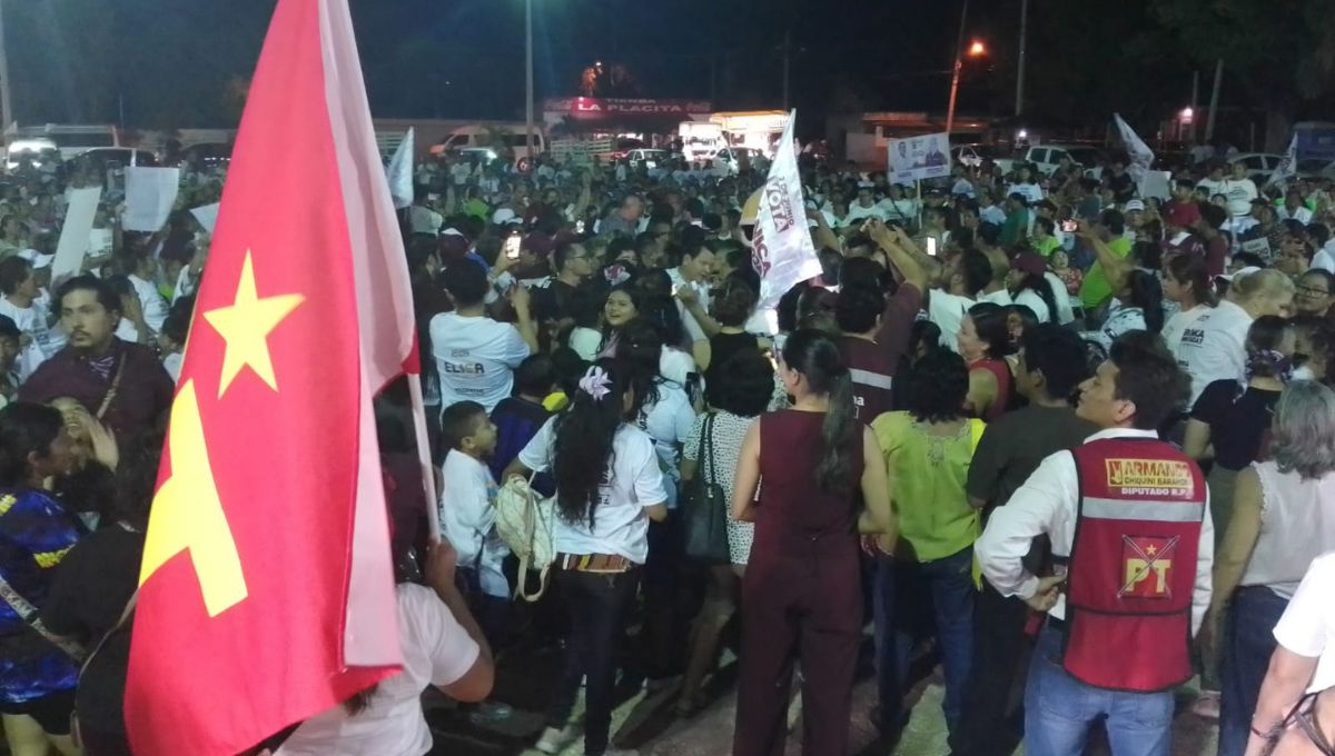 Brindan multitudinario recibimiento a Joaquín Díaz Mena en la comisaría de Chablekal: EN VIVO