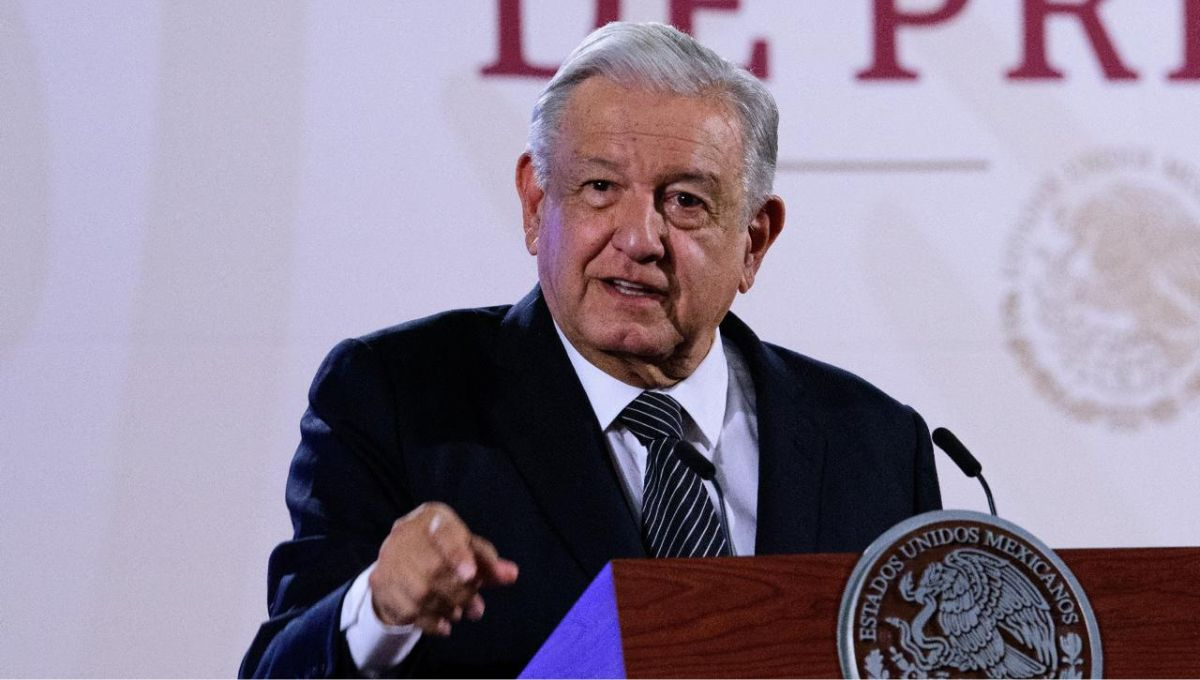 López Obrador desafía a Anabel Hernández a presentar pruebas de vínculos con el narcotráfico