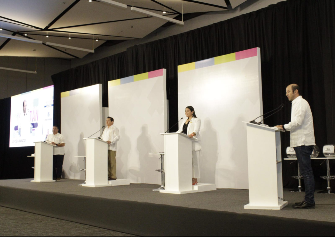 Candidatos a la gubernatura de Yucatán en el Debate de Coparmex Candidatos a la gubernatura de Yucatán en el Debate de Coparmex