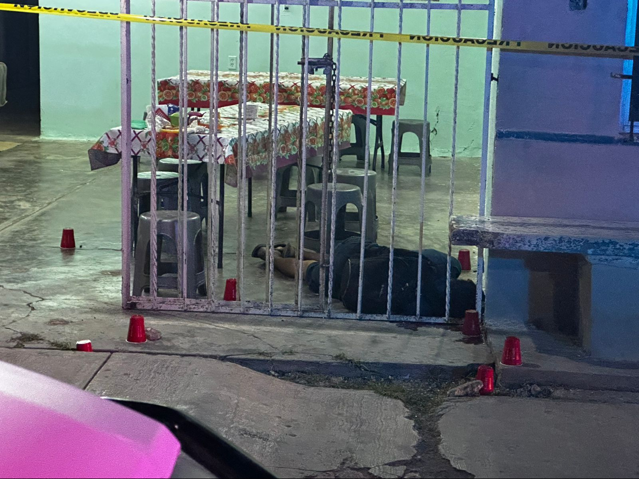 El hombre fue asesinado en el interior de un negocio de comida