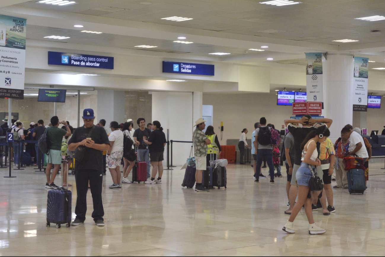 Aeropuerto de Cancún moviliza a más de 86 mil pasajeros este jueves