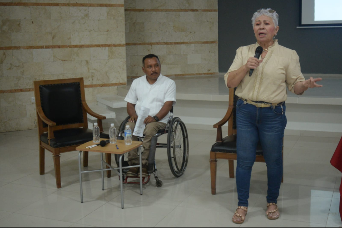 Tina Tuyub careció de propuestas sobre las personas con discapacidad Tina Tuyub careció de propuestas sobre las personas con discapacidad