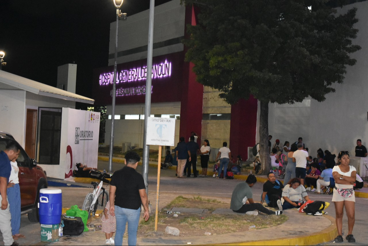 Hombre es trasladado a emergencias tras ser baleado en la colonia irregular Valle Verde / Especial Hombre es trasladado a emergencias tras ser baleado en la colonia irregular Valle Verde / Especial