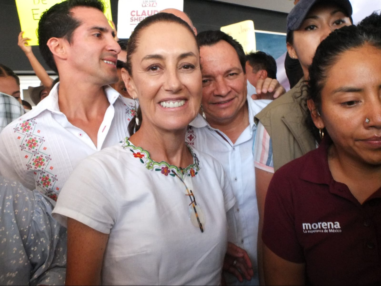 Claudia Sheinbaum junto a Joaquín Díaz Mena y Rommel Pacheco Claudia Sheinbaum junto a Joaquín Díaz Mena y Rommel Pacheco