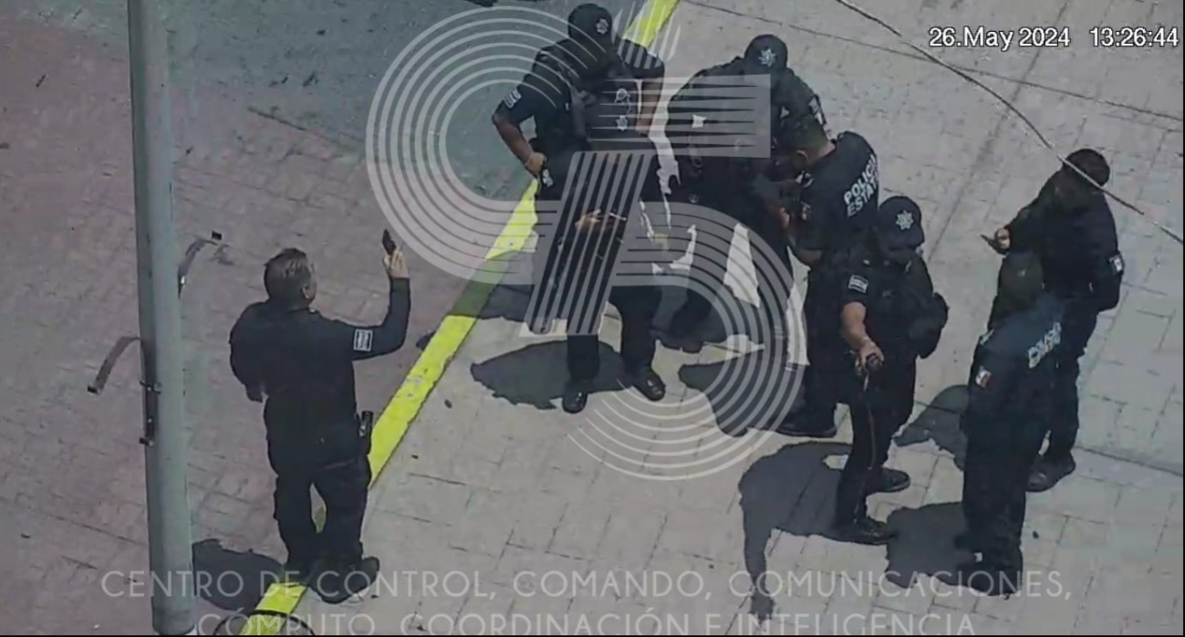 El detenido fue puesto a disposición de la Procuraduría General de Justicia de Tlaxcala, para deslindar responsabilidades El detenido fue puesto a disposición de la Procuraduría General de Justicia de Tlaxcala, para deslindar responsabilidades