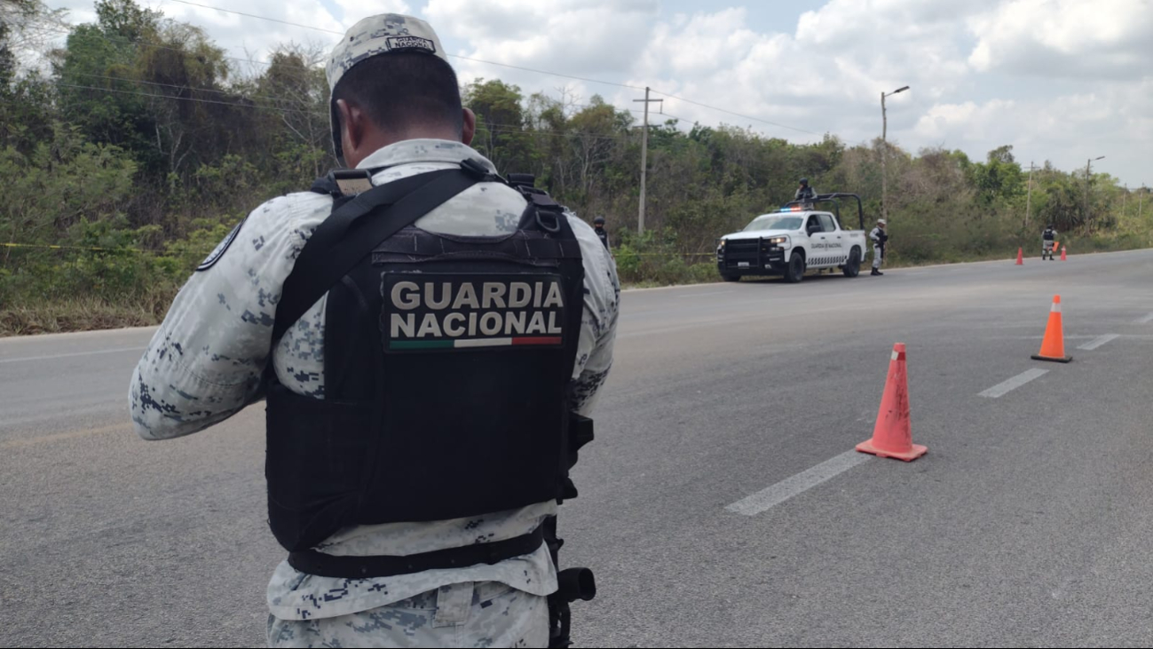 Junto al cuerpo había una motocicleta Junto al cuerpo había una motocicleta