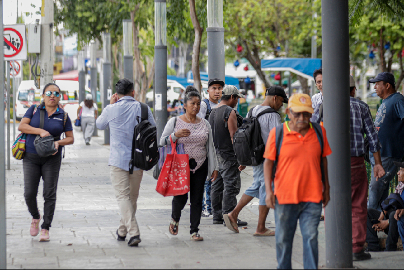 Muchos vecinos no planean salir a votar este domingo Muchos vecinos no planean salir a votar este domingo