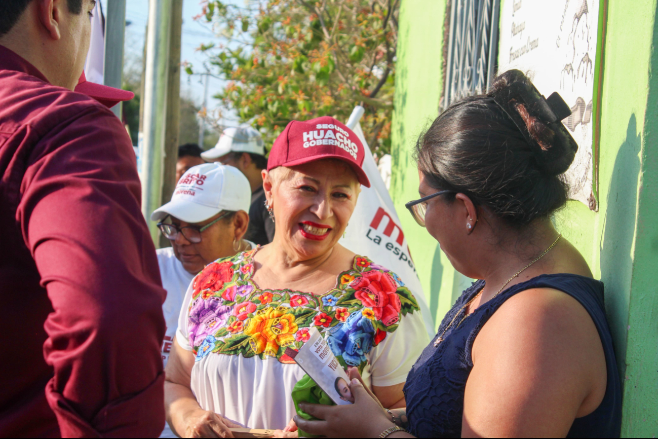 Tina Tuyub respalda a Huacho Díaz Mena en Yucatán Tina Tuyub respalda a Huacho Díaz Mena en Yucatán