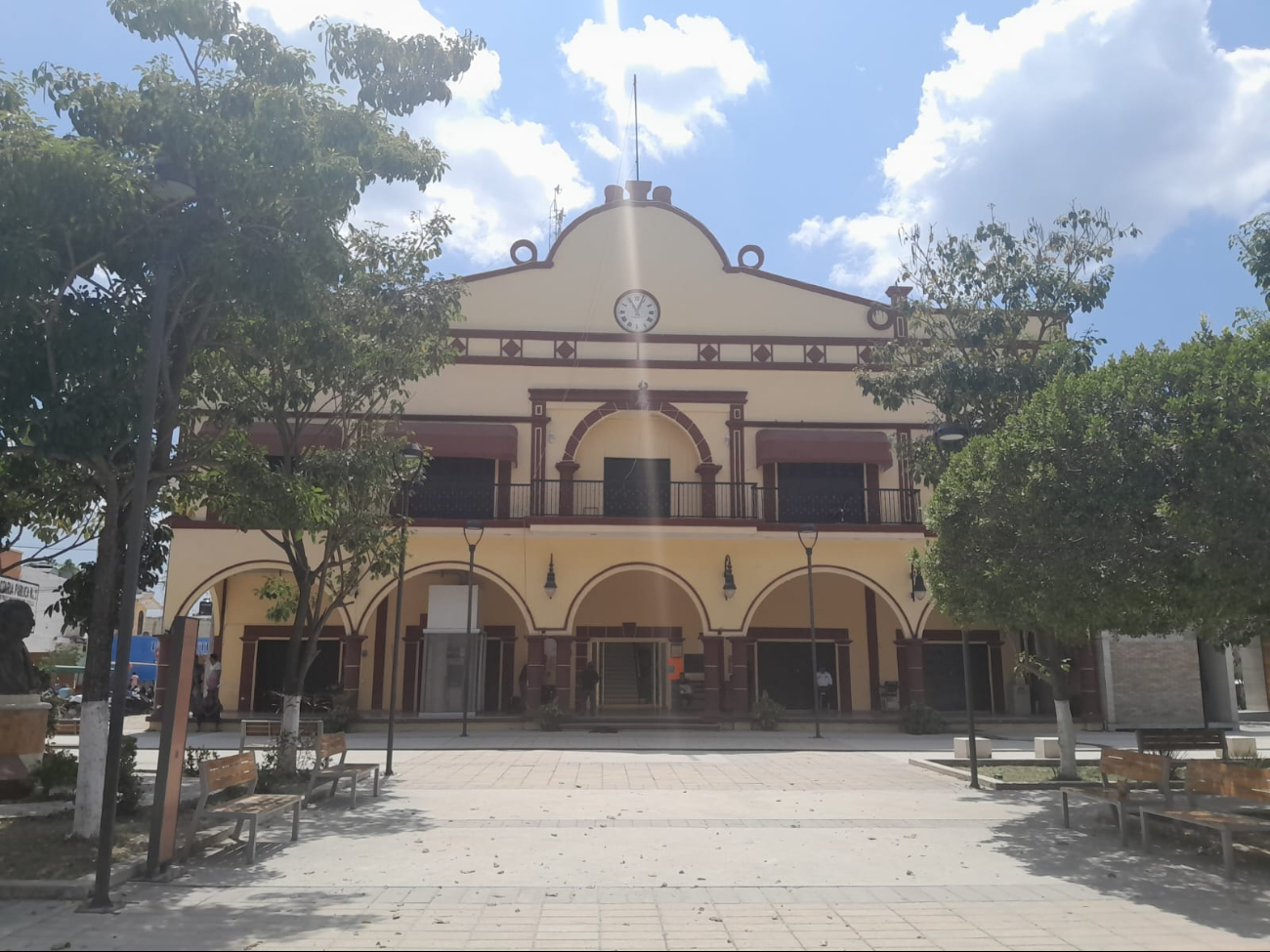 Candidato a Regidor de Escárcega traiciona a Movimiento Ciudadano para irse a Morena   